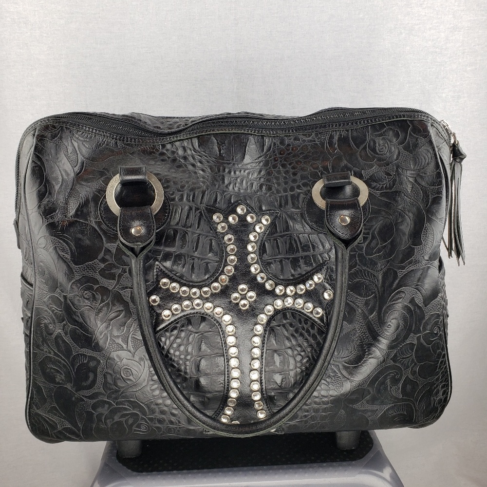 Raviani Swarovski Cross Rolling Bag Blk - Picture 3 of 7